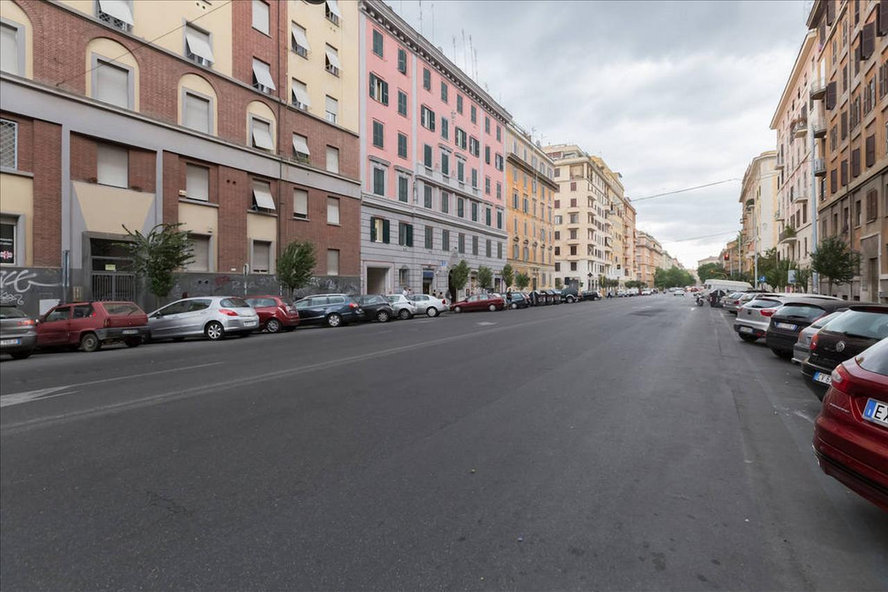 Holiday Jeans Apartment Rome Bagian luar foto